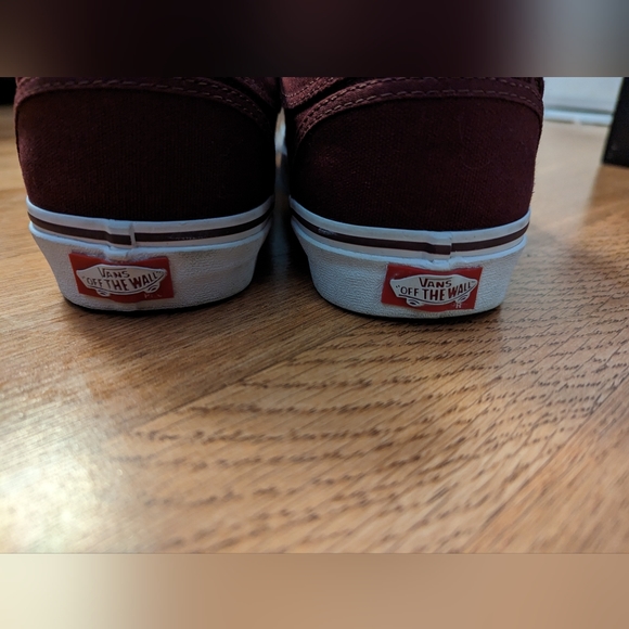 Vans, Shoes for Men, Size 9.5 - Picture 9 of 9